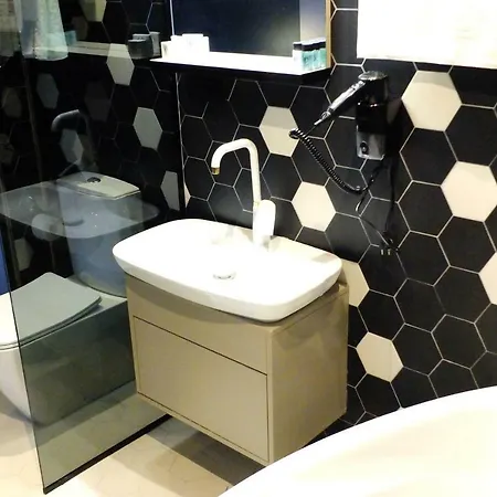 Respiro Boutique Hotel 4*